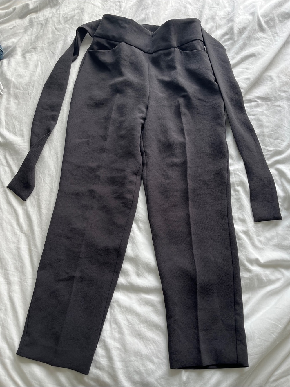 Aritzia Straight-Leg Black High-Waist Pants with Sash (cropped/ankle length)